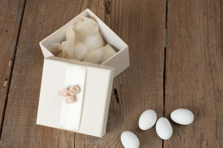 Sugared Almonds Wedding Party Favour 
